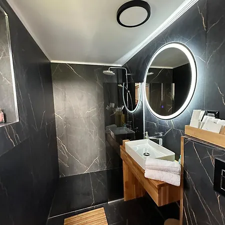 Selya - Private Pool & Mountain View