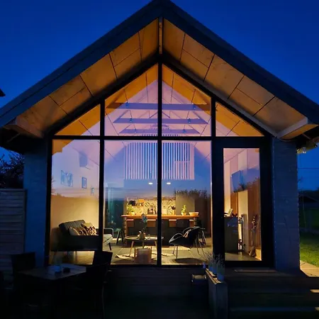 Selya - Private Pool & Mountain View * Selyanin