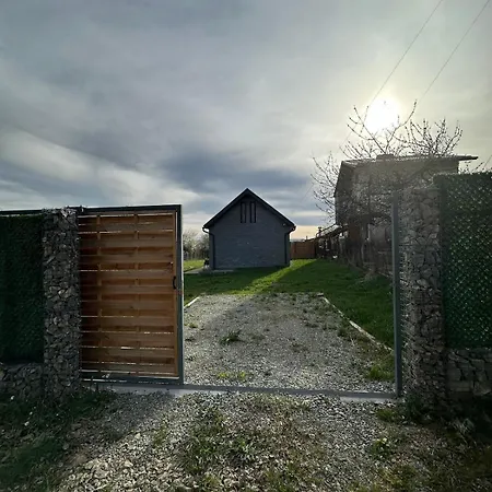 Selya - Private Pool & Mountain View Selyanin